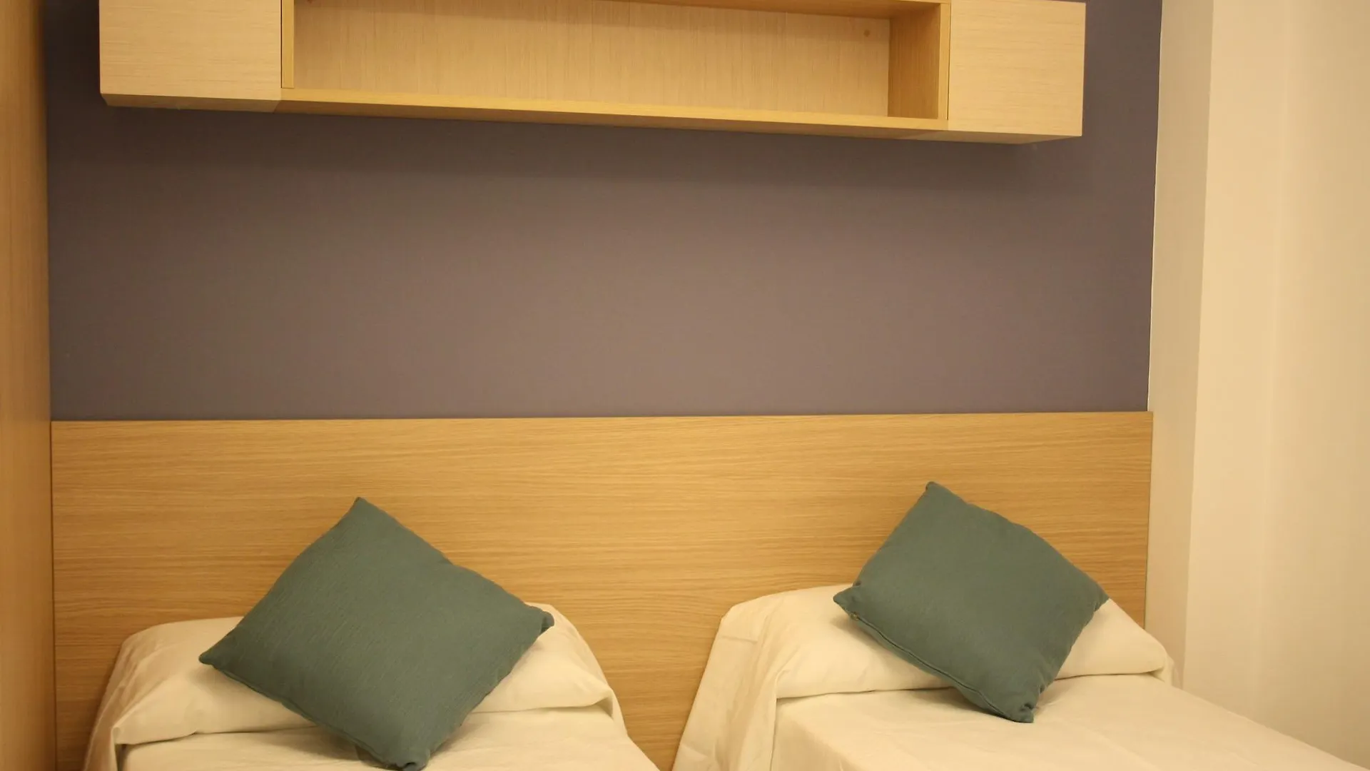 Apartamentos Playa Barbate 0*,  Spanien